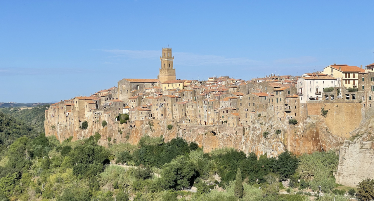 You are currently viewing Pitigliano